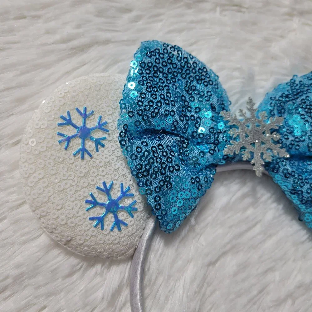 Frozen Snowflake Minnie Mouse Ears